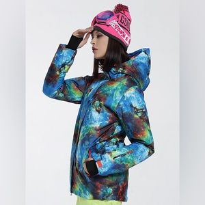 Large GSOU SNOW Waterproof Snowboarding Insulated Ski Jacket Snow Coat, Colorful